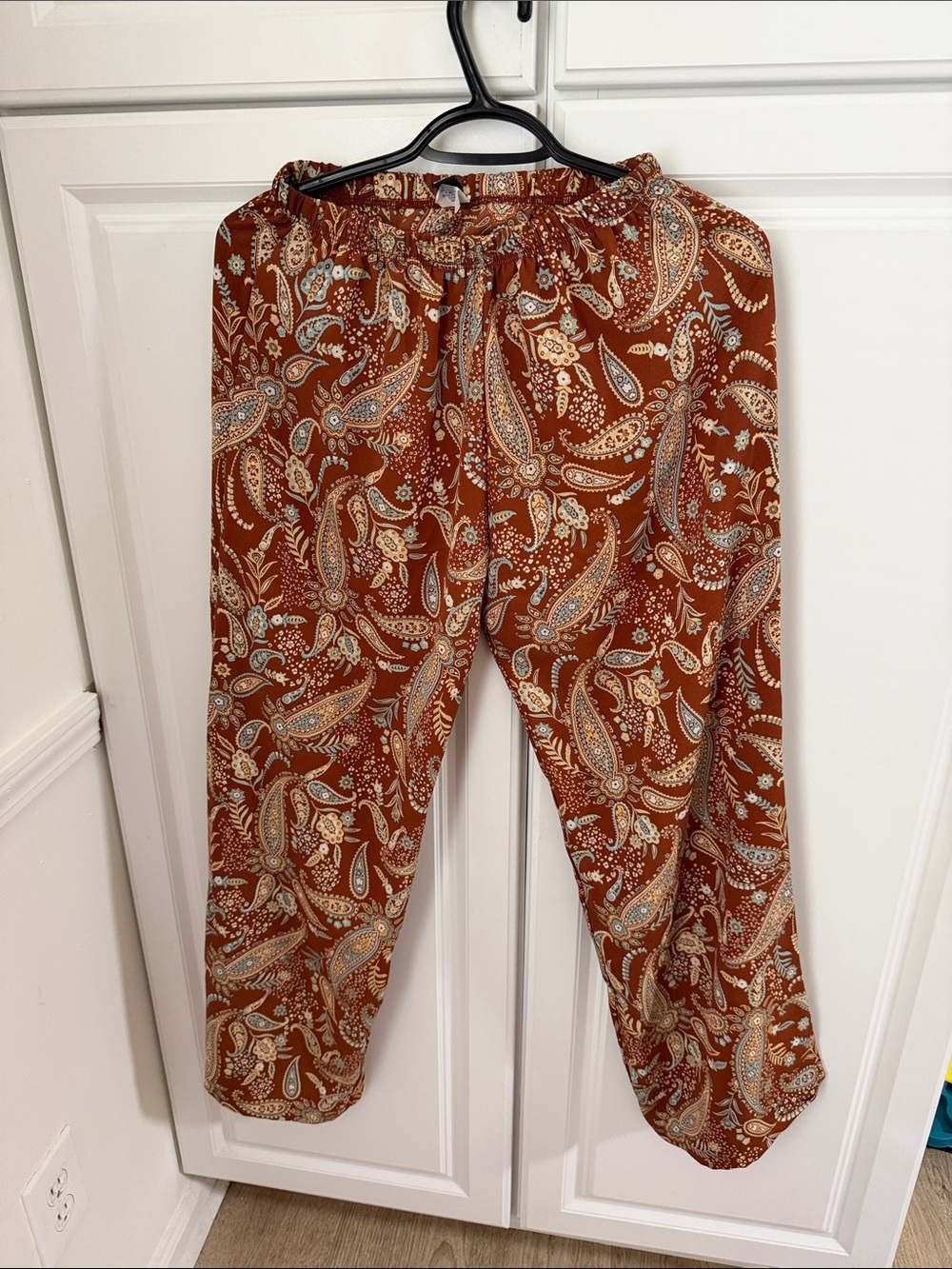 Windsor Rust Paisley Straight Leg Pants